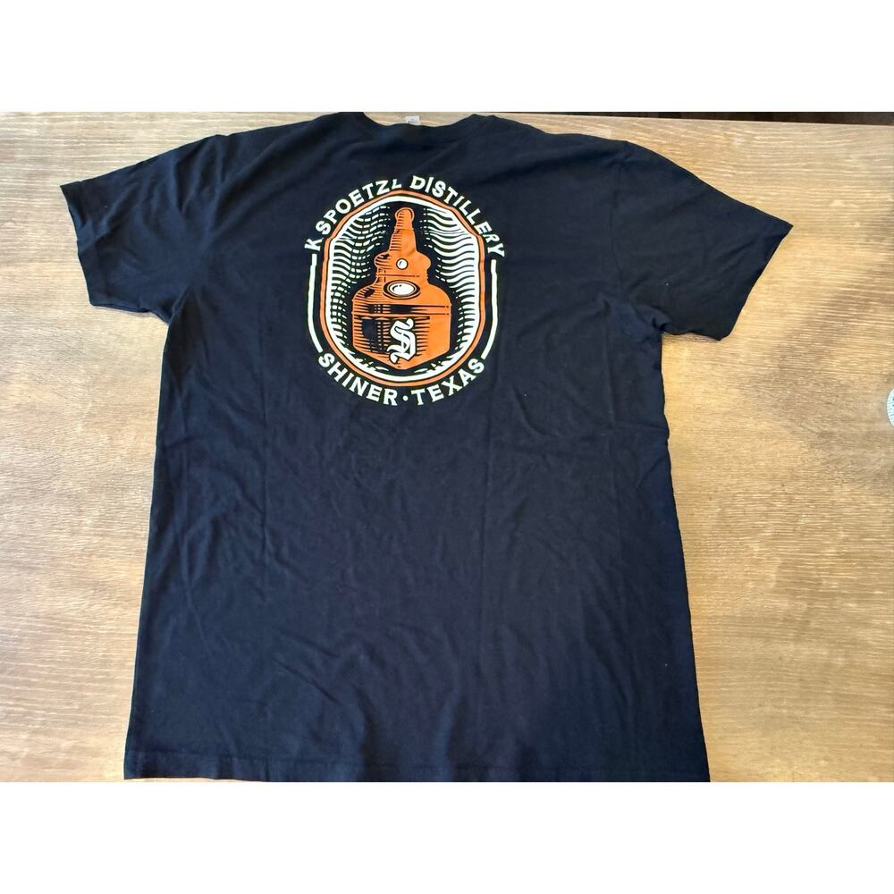 SHINER BOCH K Spoetzl Distillery Black logo Tee T-Shirt Unisex L